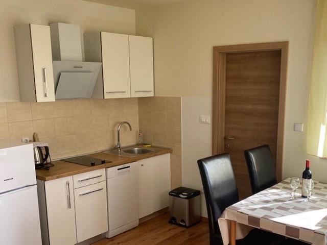 Apartments Nesic Peroj Fažana Εξωτερικό φωτογραφία